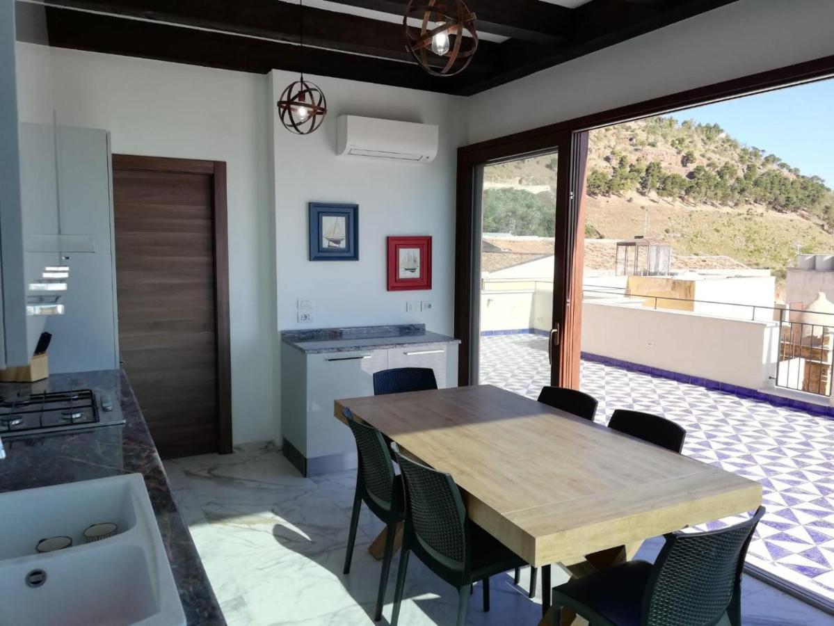 Palazzo Del Golfo Penthouse Lejlighed Castellammare del Golfo Eksteriør billede
