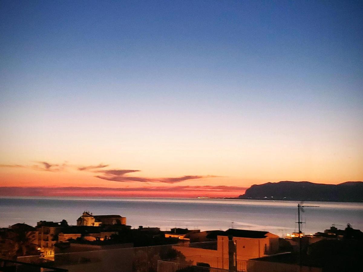 Palazzo Del Golfo Penthouse Lejlighed Castellammare del Golfo Eksteriør billede