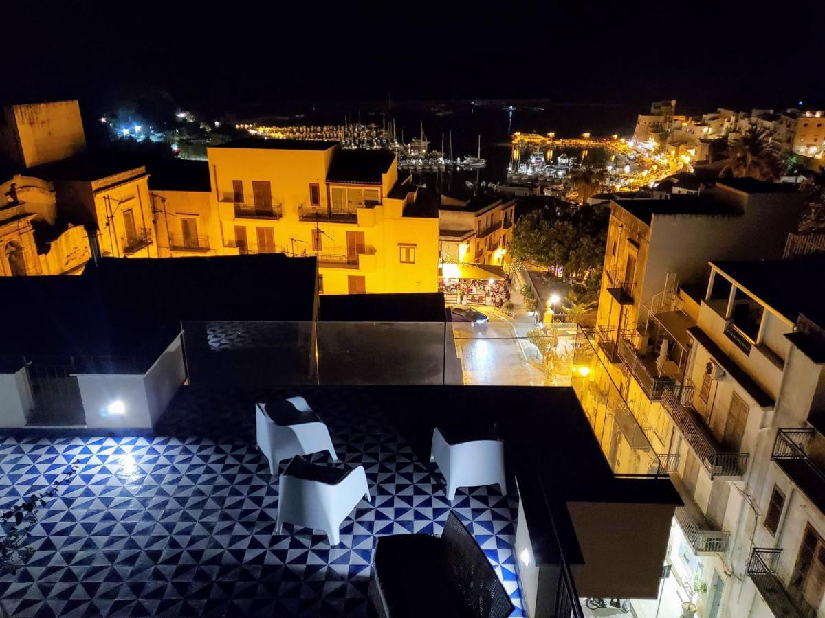 Palazzo Del Golfo Penthouse Lejlighed Castellammare del Golfo Eksteriør billede
