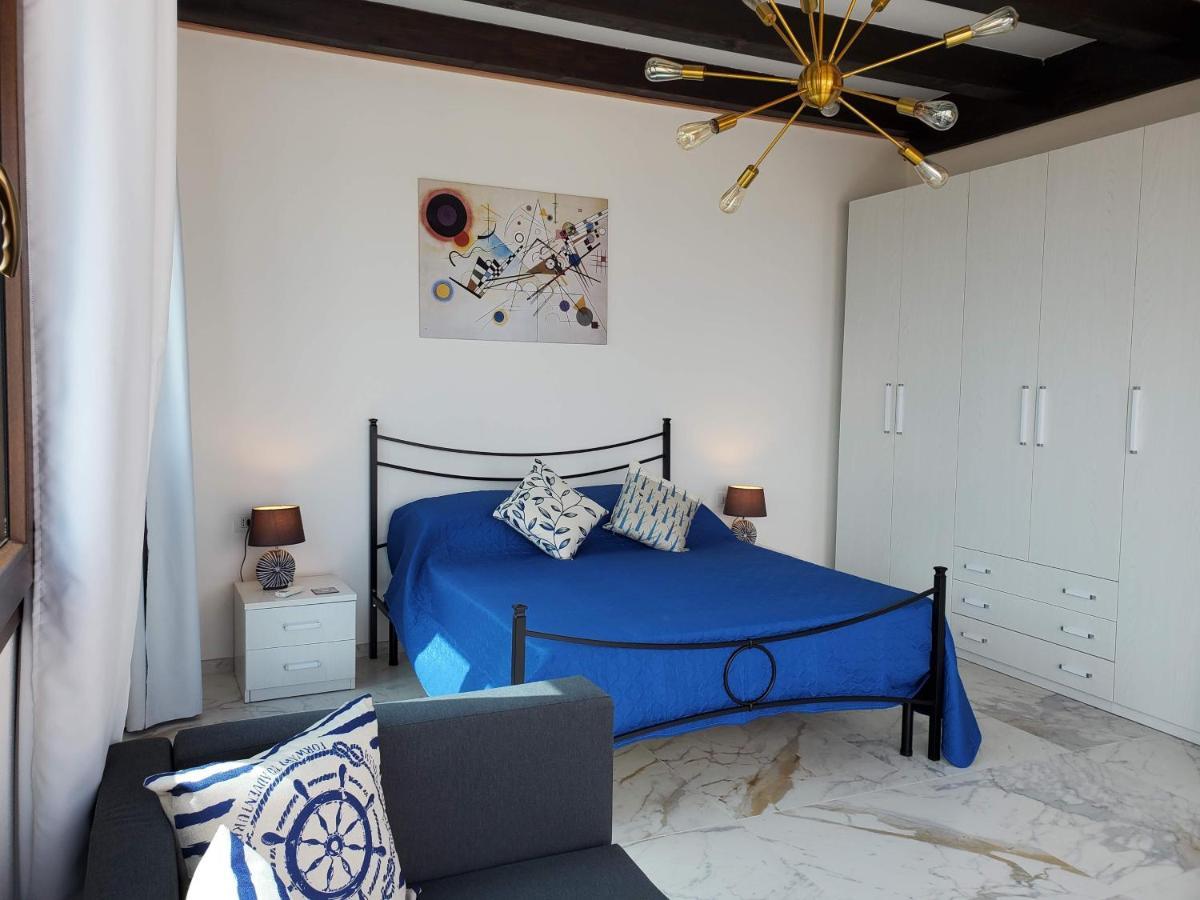 Palazzo Del Golfo Penthouse Lejlighed Castellammare del Golfo Eksteriør billede