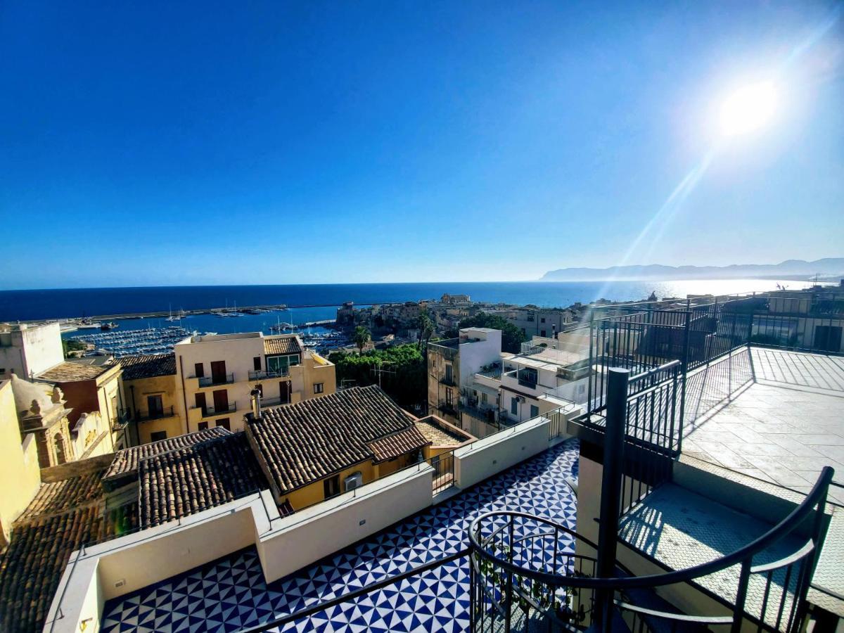 Palazzo Del Golfo Penthouse Lejlighed Castellammare del Golfo Eksteriør billede