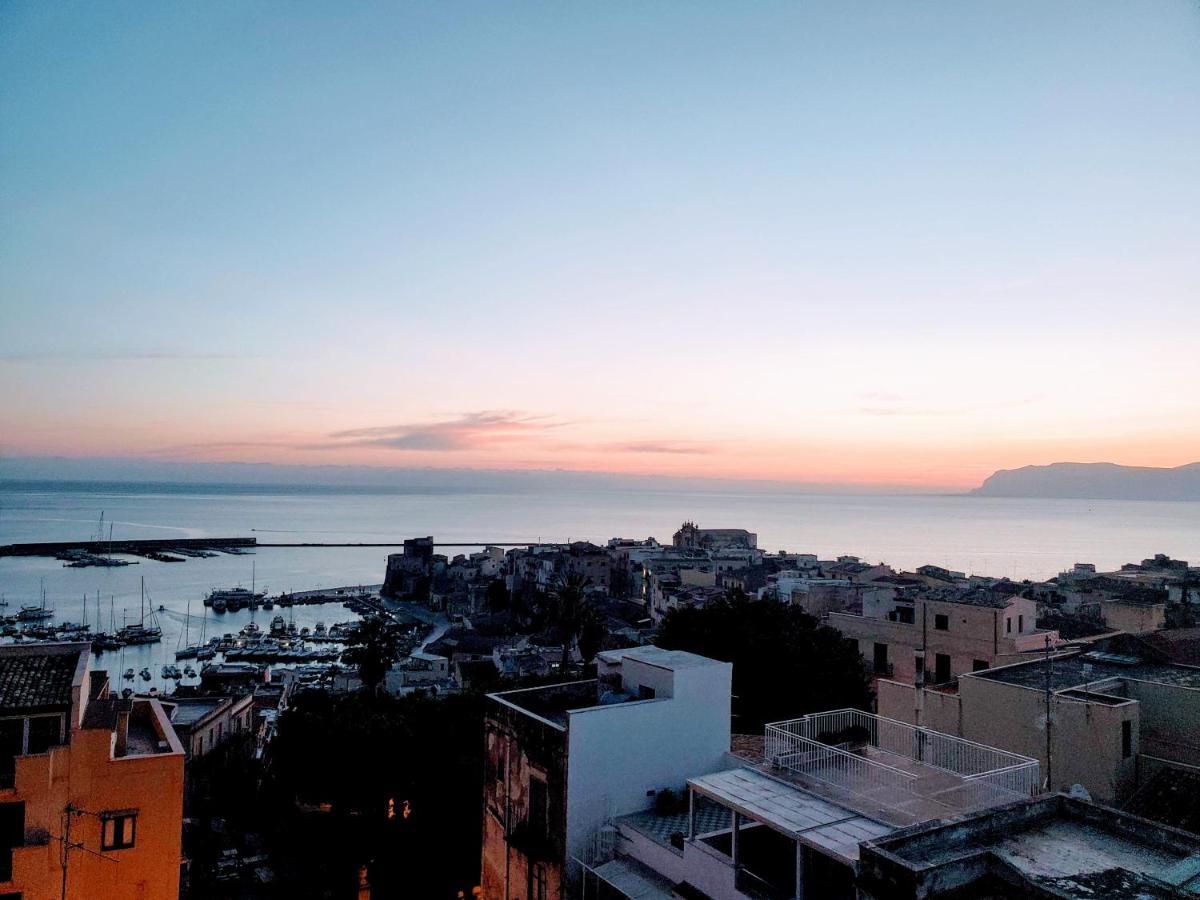 Palazzo Del Golfo Penthouse Lejlighed Castellammare del Golfo Eksteriør billede