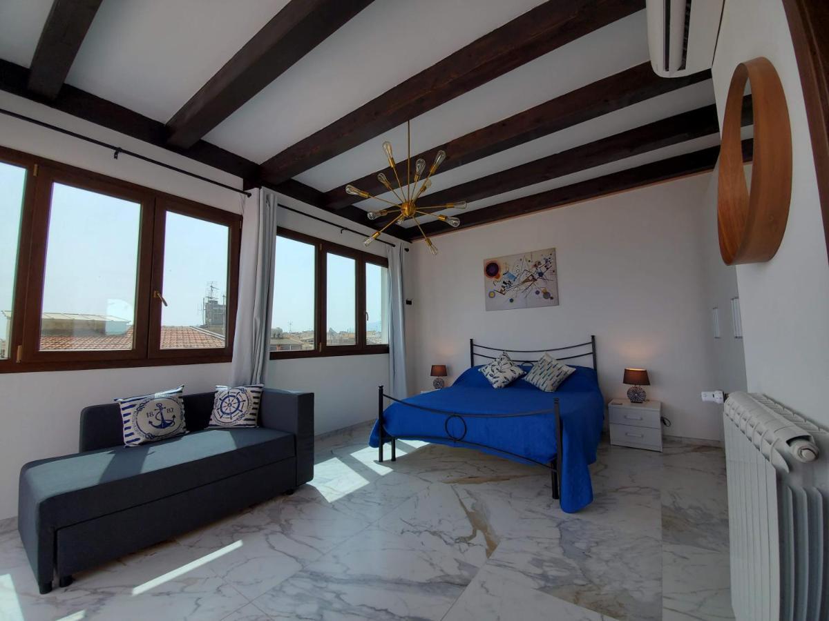 Palazzo Del Golfo Penthouse Lejlighed Castellammare del Golfo Eksteriør billede