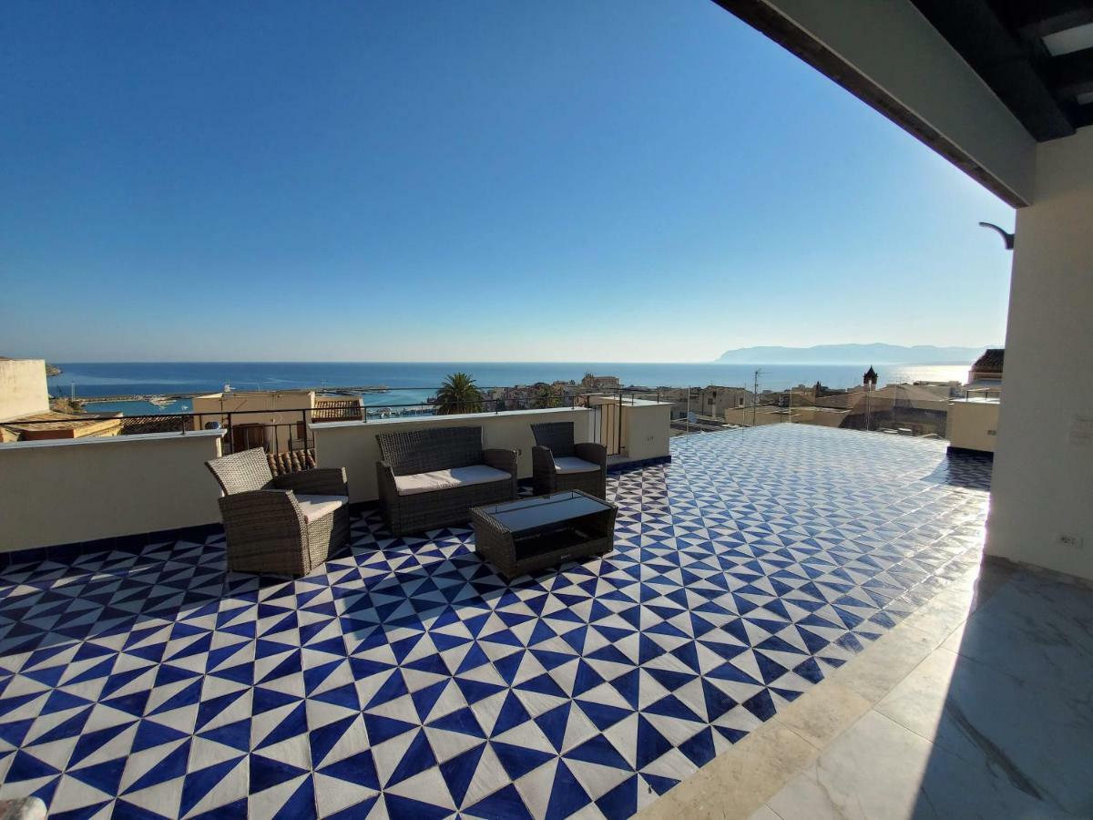 Palazzo Del Golfo Penthouse Lejlighed Castellammare del Golfo Eksteriør billede