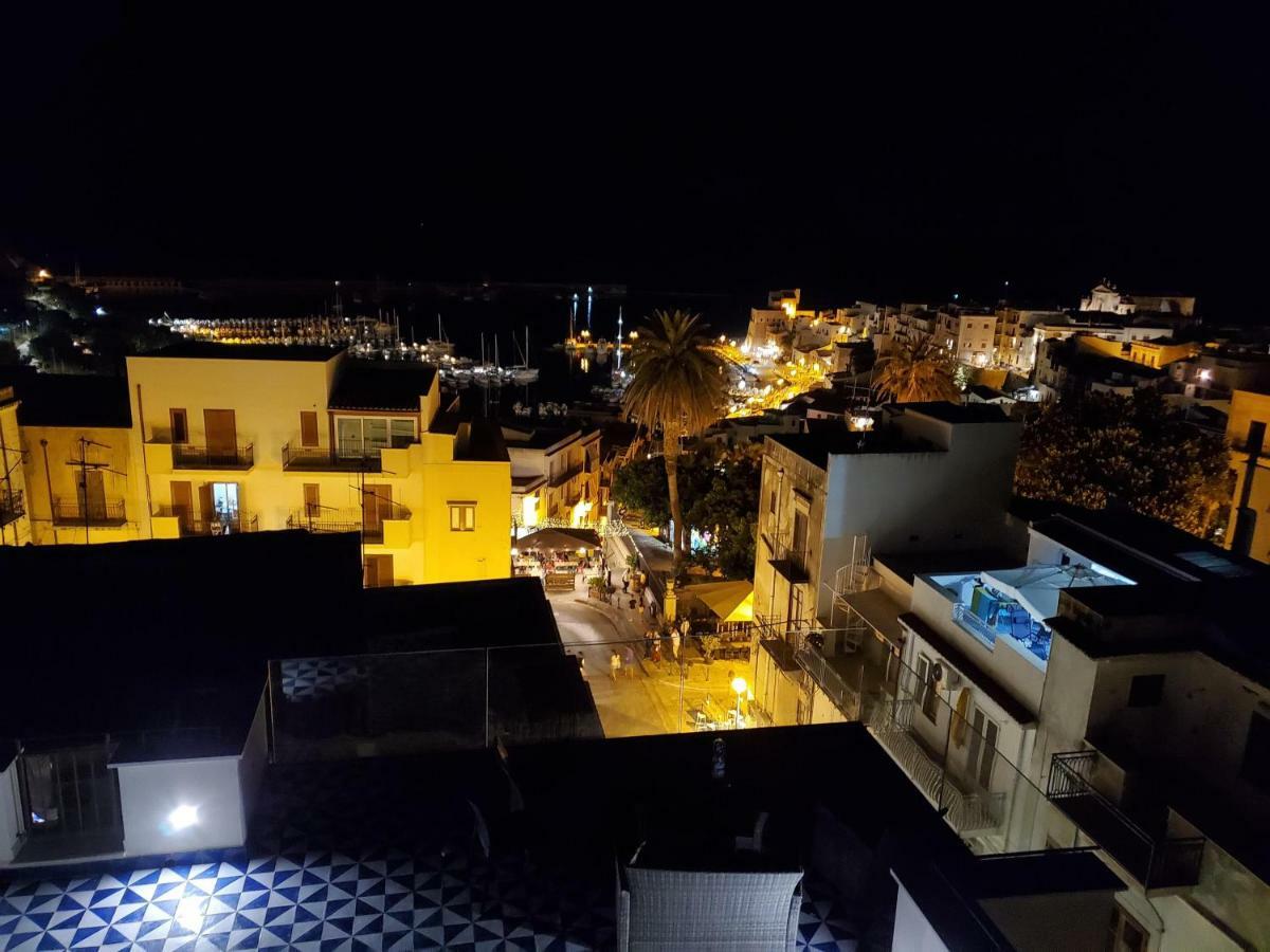 Palazzo Del Golfo Penthouse Lejlighed Castellammare del Golfo Eksteriør billede